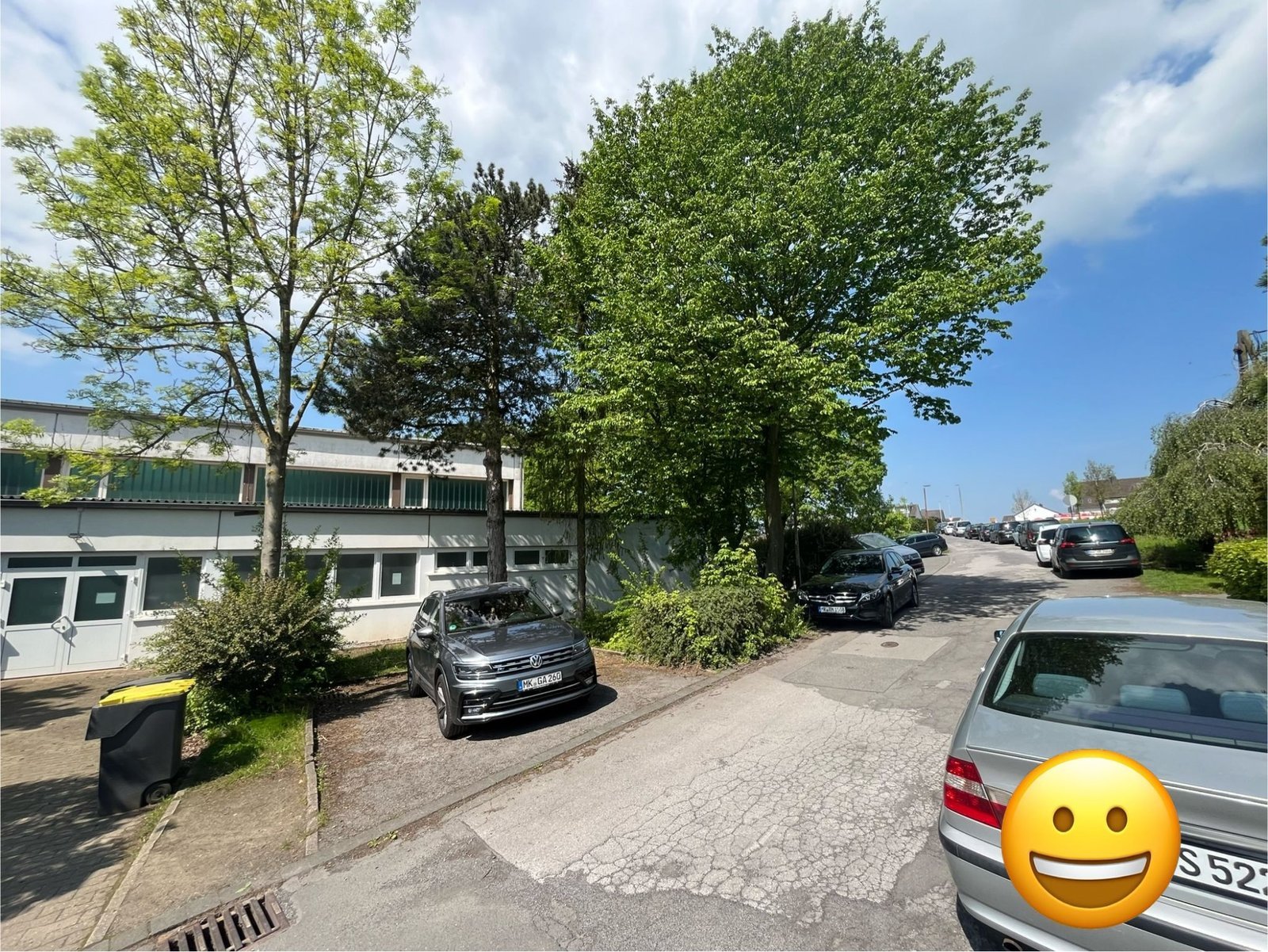 Abbildung zum Beitrag: "Wie kann man nur so dämlich parken"